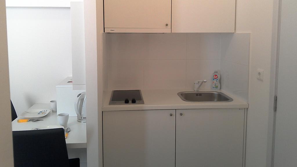 Apartments Simple Teslina Zágráb Kültér fotó